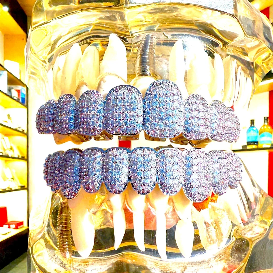 Juego de Parrilla de Dientes Circonita Helada Plateada Ajuste Personalizado con Kit de Molde-Hip Hop Superior e Inferior Foto 2 de 2