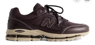 Size 13 - Kith Ronnie Fieg x New Balance 2011 Bark - Image 1 of 4
