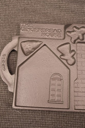 Molde para hornear pasteles casa pan de jengibre de hierro fundido pesado John Wright de colección #2 - Imagen 7 de 11