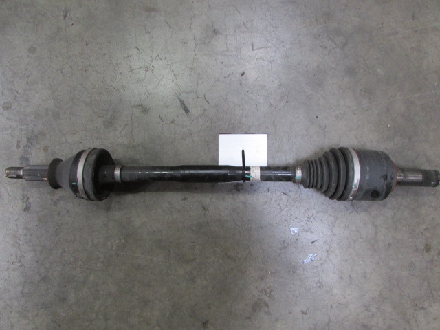 Maserati Ghibli, LH, Left Hand Rear Axle Shaft, Used, P/N 670005454