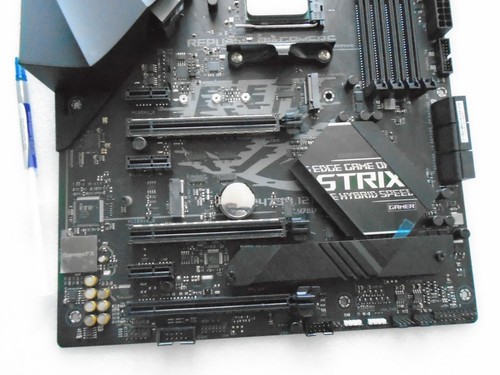 ASUS ROG STRIX B450-F GAMING II AM4 Motherboard Combo & RYZEN 7 2700X 3.7-4.3GHz - Bild 11 von 17