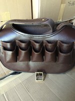 Brand Leather Cartridge Bag With Beautiful Design With Hinged Lid. D05..2 P Brand Leather Cartridge Bag With Beautiful Design With Hinged Lid. D05..2 P