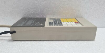 Console De Programmation OMRON CQM1-PRO01-E - Pour Automates CQM1 - Occasion (rayures Sur Façade) - Fabriquée Aux Pays-Bas