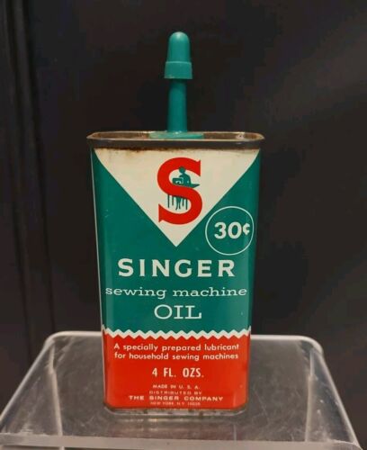 Vintage Singer Sewing Machines Household Oil 4 Oz Handy Oiler Tin Metal Can