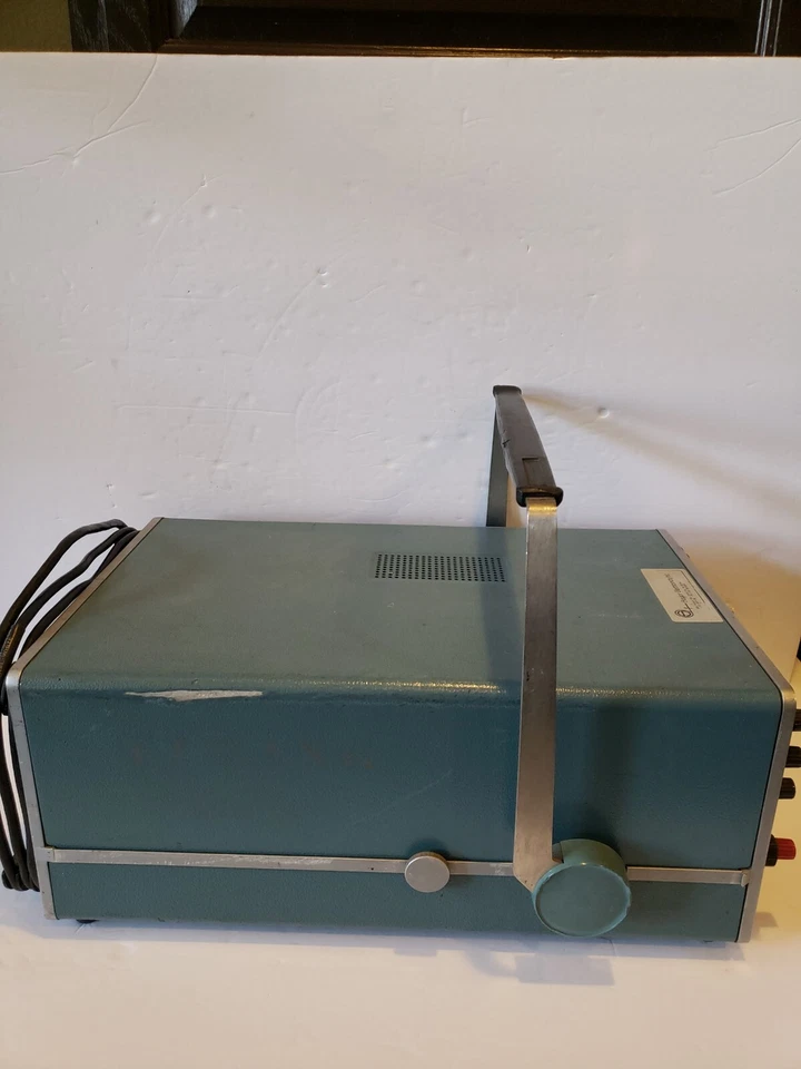 Osciloscopio Tektronix tipo 453. Luces encendidas función perillas giro. Ver desc. Foto 4 de 4