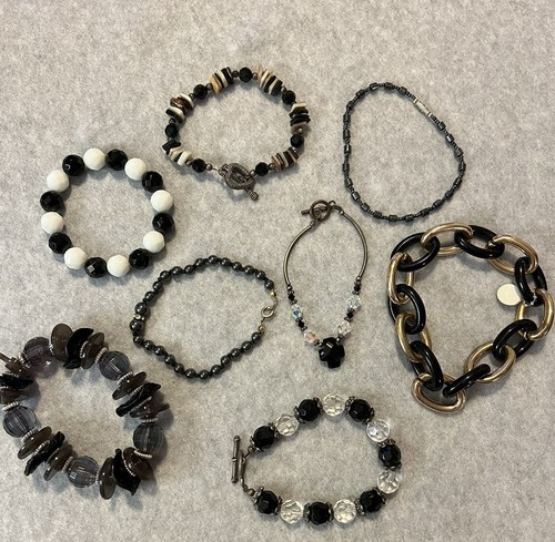 Lot Of 8 Bracelets - All Black Variations Stretch and Link Gold And Silver Tone