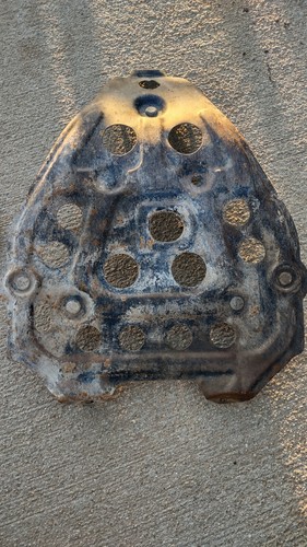 1985-1987 Honda Big Red ATC250ES OEM Skid Plate 50360-HA0-000 - Picture 4 of 4