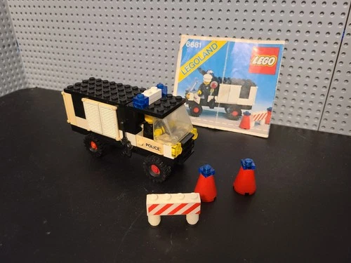 Vintage Lego 6681 Police Truck Set (With Instructions)