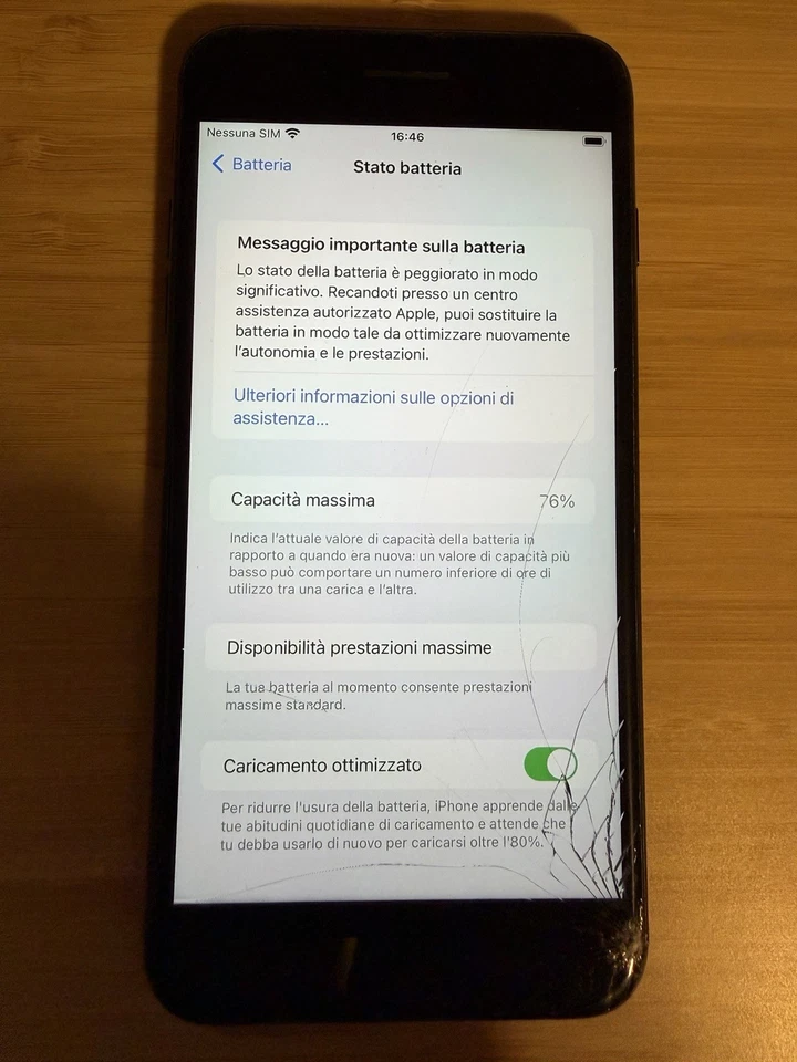 Apple iPhone 7 Plus - 128GB - Nero (Sbloccato) - Immagine 2 di 4