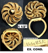 1970s Lieba USA Gold Tone Textured Flower Pinwheel Heart Ring Scarf Clip Jewelry