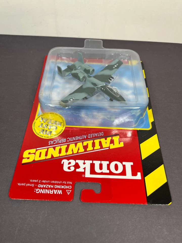 Avión Jet fundido a presión Tonka Maisto Tailwinds A-10 THUNDERBOLT II #15129 Foto 4 de 4