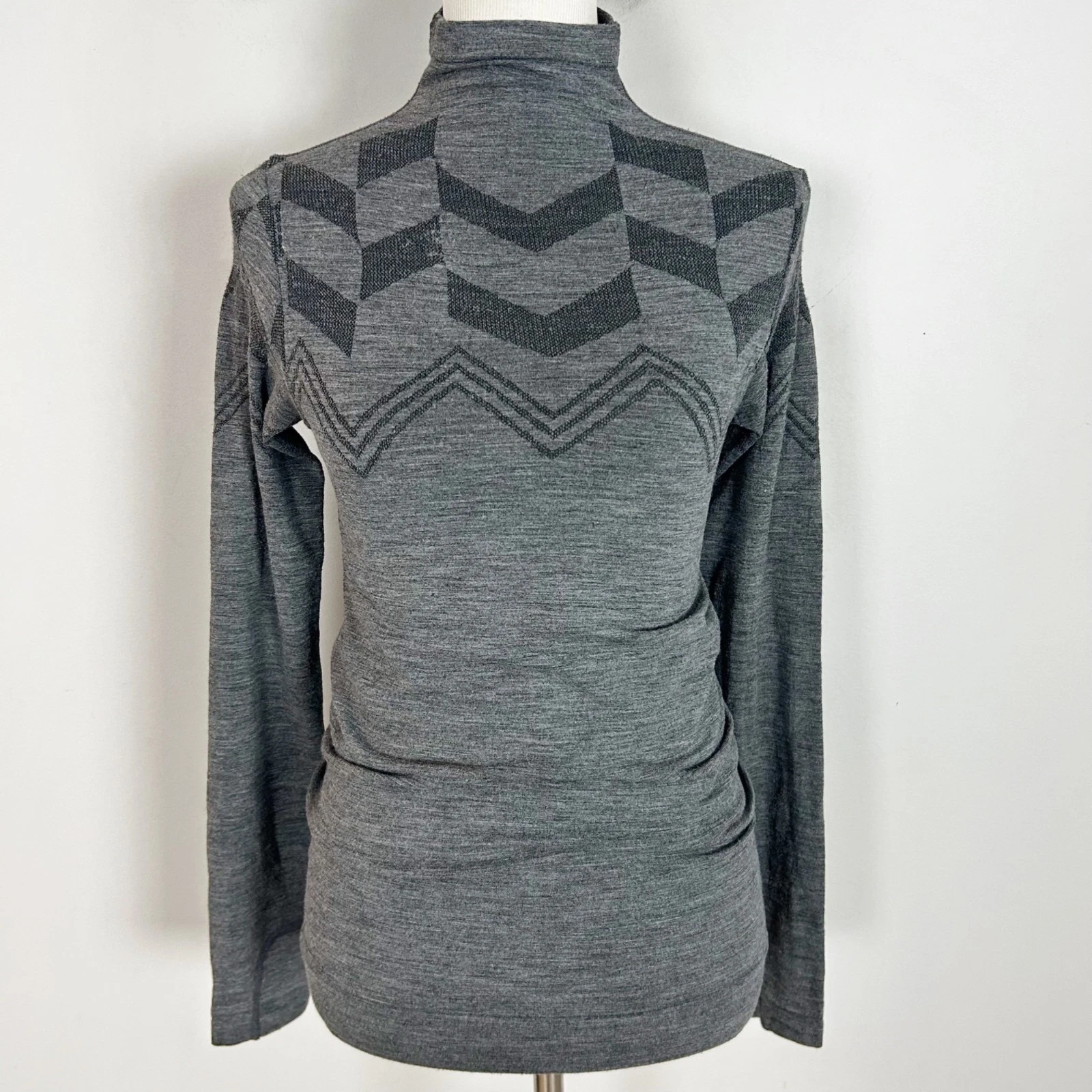 Athleta Wool Blend Mock Neck Base Layer Gray Long Sleeve Top Women's