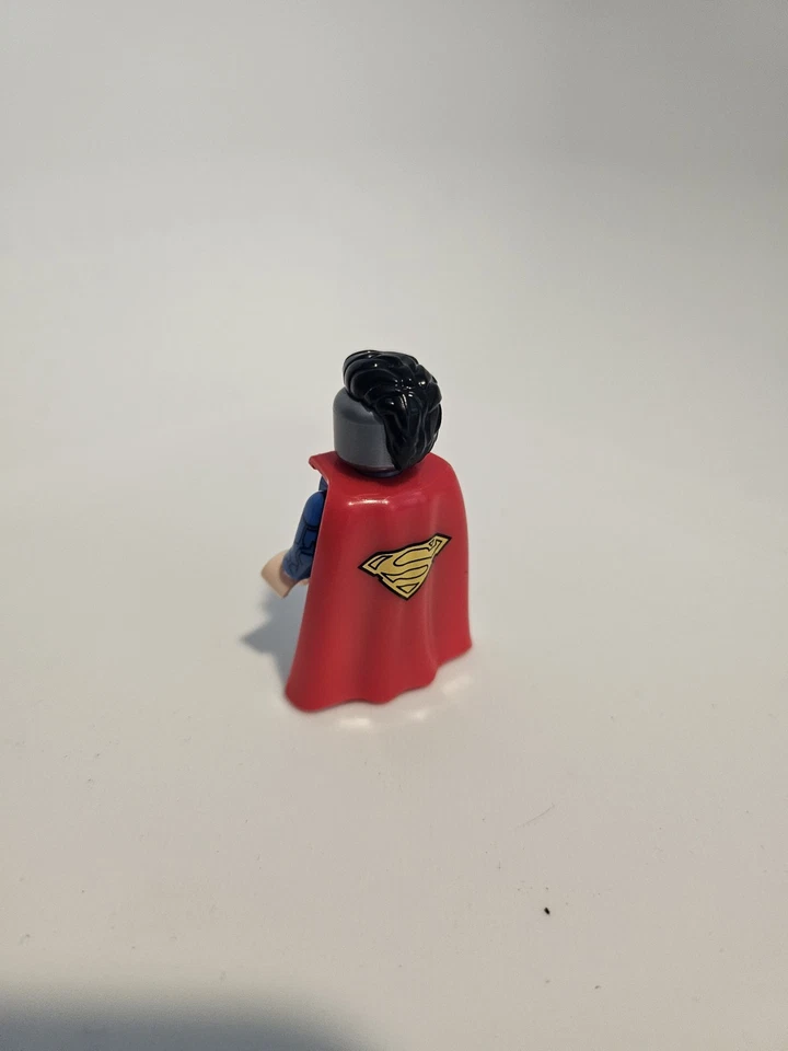 Lego Minifigure Cyborg Superman - Image 3 of 3