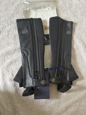 Mountain Horse Soft Rider Junior Half Chaps Black JXS/6 &ndash; Leather Riding Gaiters