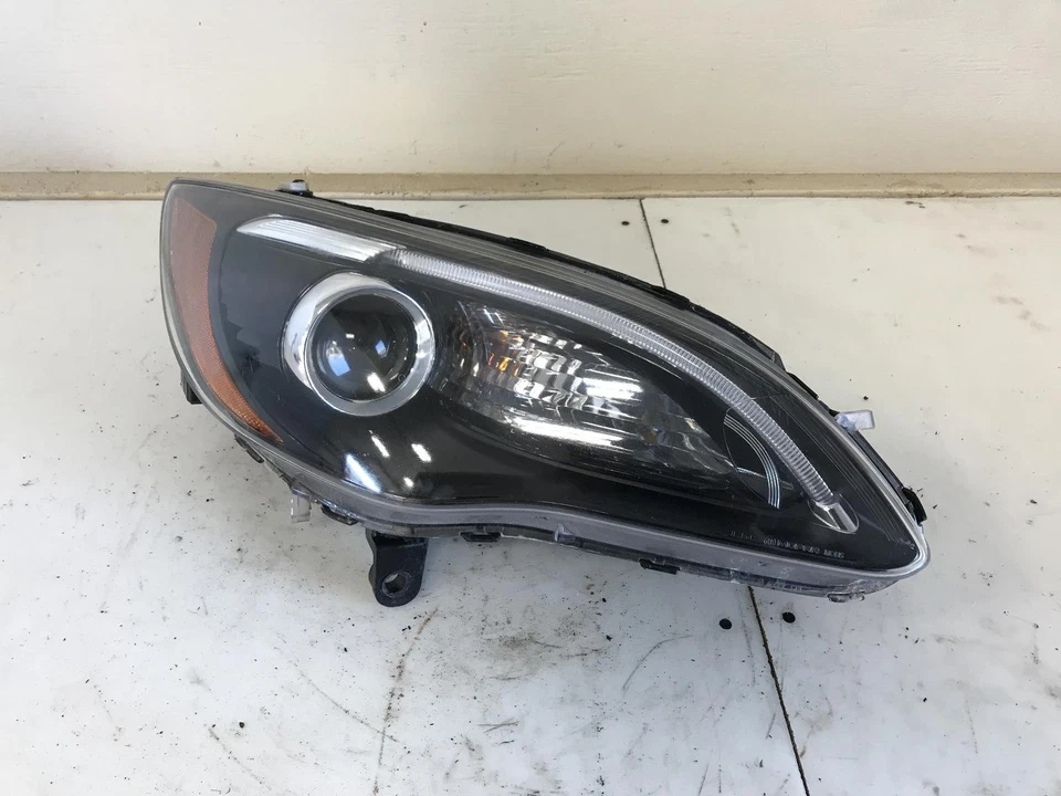 Used Right Headlight Assembly fits: 2013 Chrysler 200 black bezel Right Grade B - Image 2 of 4