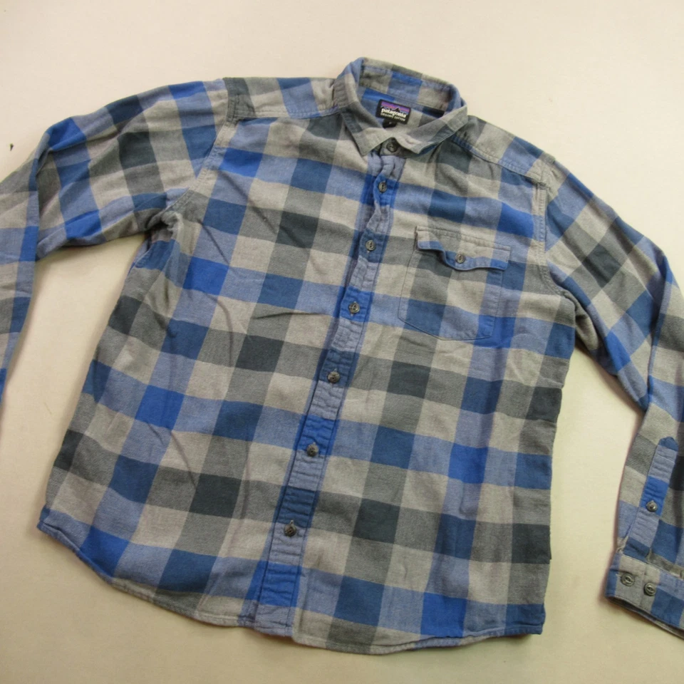 Patagonia Shirt Mens Medium Long Sleeve Button Front Pockets Checks Outdoors - Image 2 of 4