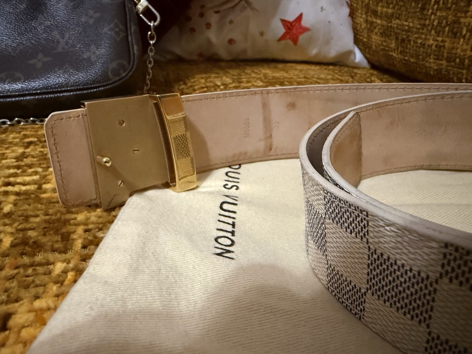 Louis Vuitton Initiales Damier Azur Canvas M9609 Size 80/32 Authentic thumbnail 14