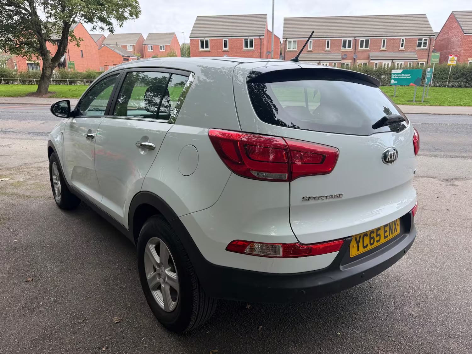 2015 Kia Sportage, photograph 3