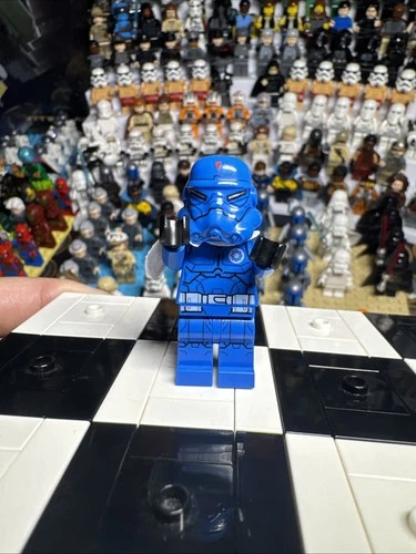 Lego Star Wars Special Forces Storm Trooper Mini figure (75018)