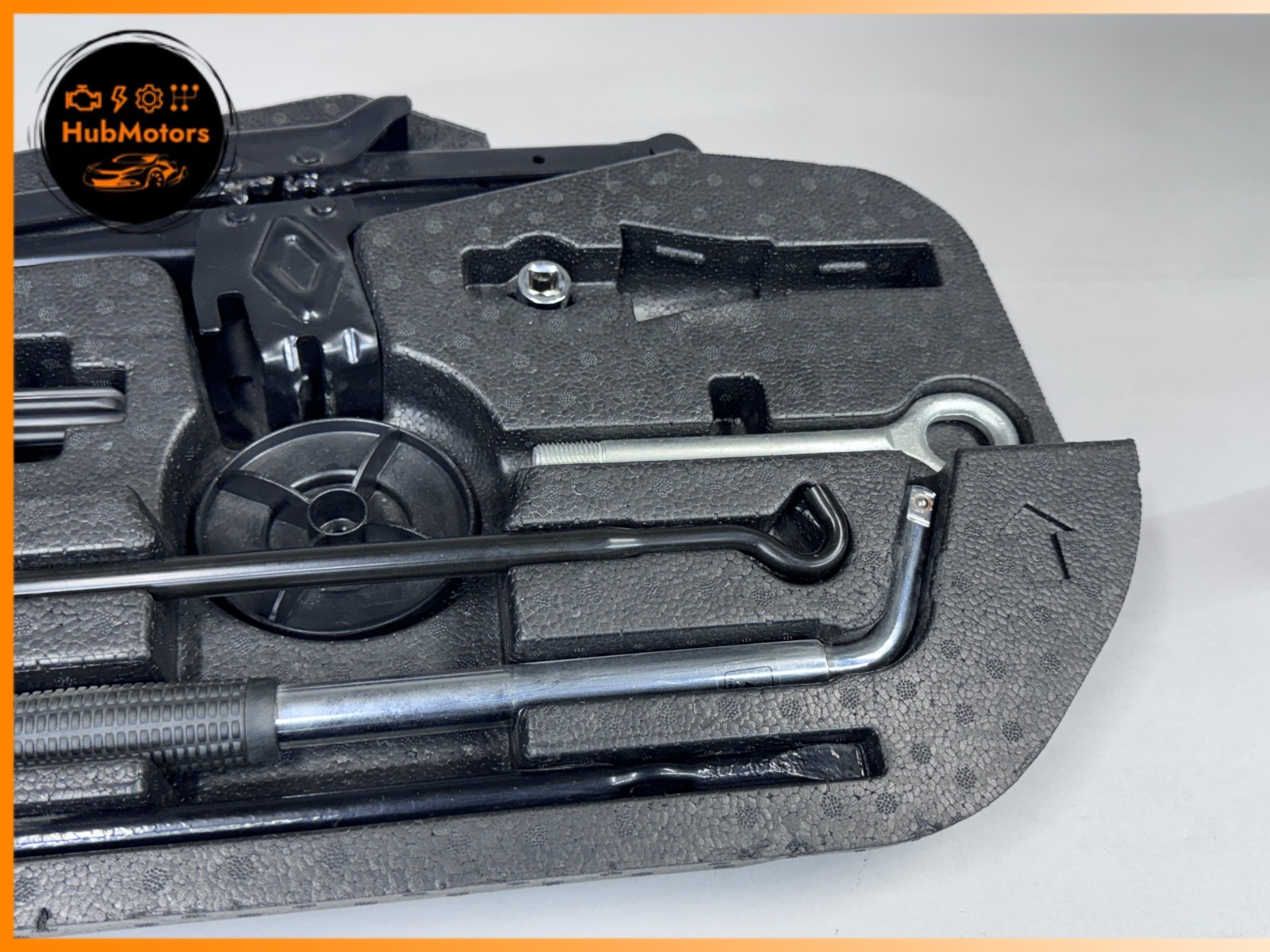 Maserati Levante 2017-2024 Tool kits Set