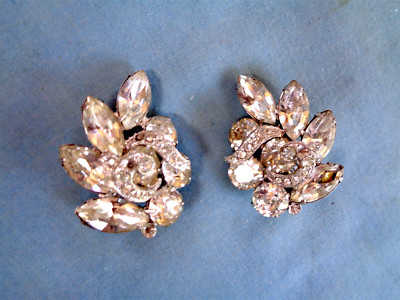 Vintage Superb  Signed Eisenberg Lg Clear Rhinestone Earrings - 3-D Design Clips