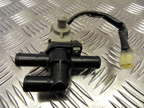 Genuine Yamaha FZ1 FZ8 R1 Air cut valve assembly 2006 to 2019 - Picture 2 of 2