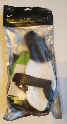 nike youth protegga flex
