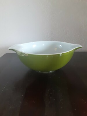 Pyrex #444 Cinderella Mixing Bowl VERDE Olive Green quart