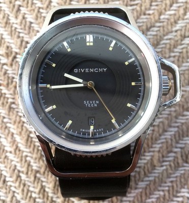 Givenchy Seven Teen Quarzuhr (Batterie & Armband zum Wechseln) Schwarz Black