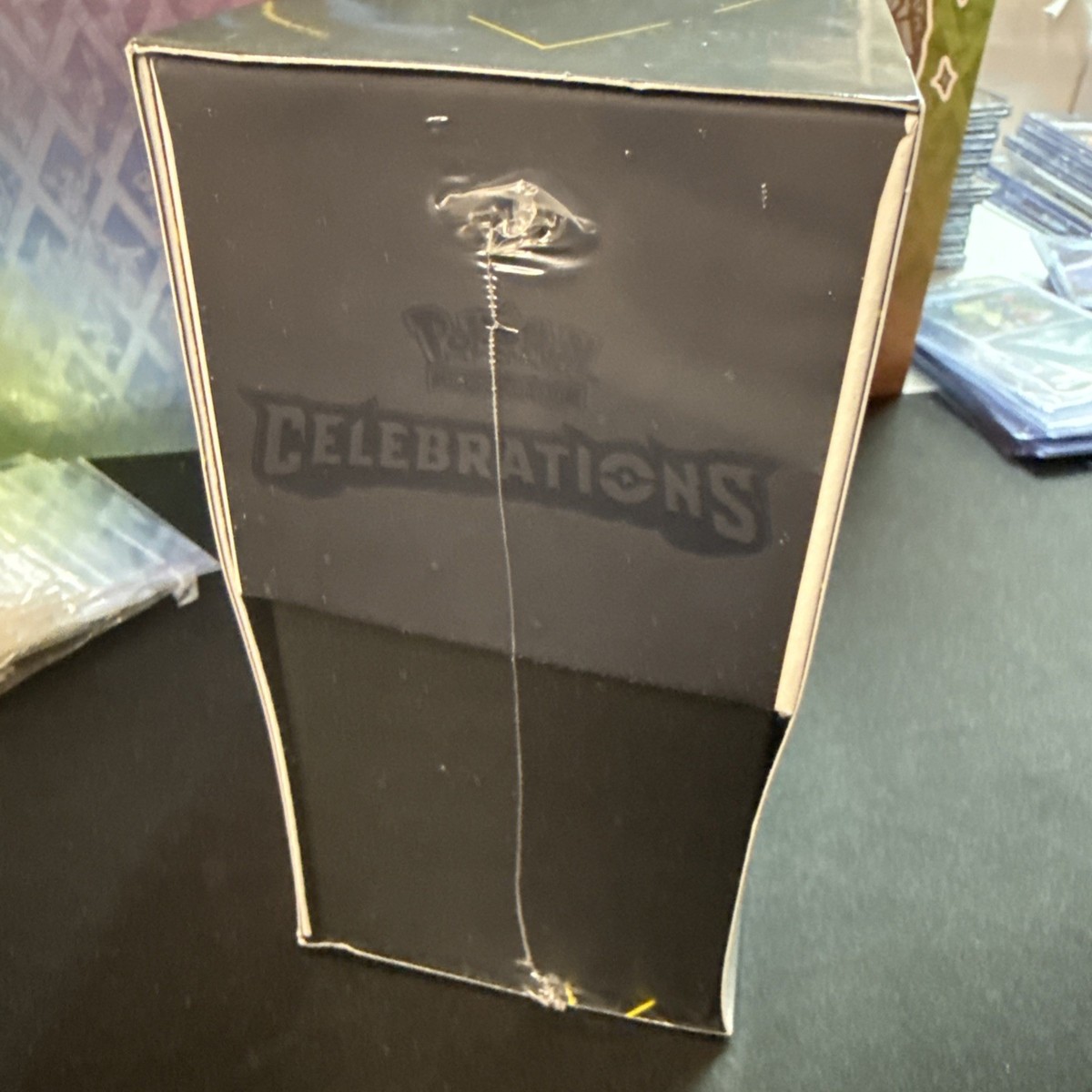 Pokémon TCG: 25th Anniversary Celebrations Elite Trainer Box (2021
