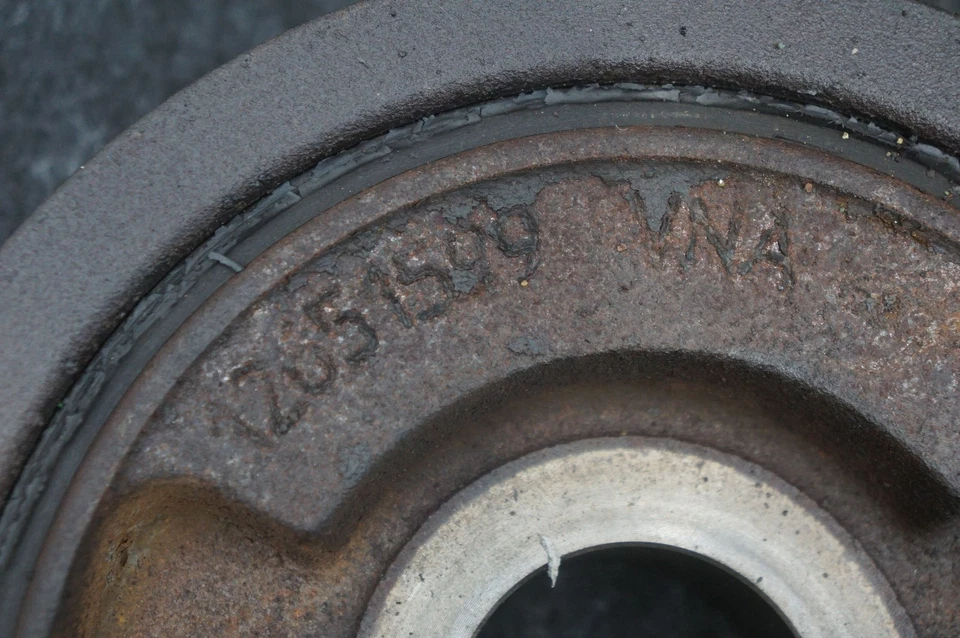 Crankshaft Pulley Harmonic Balancer 12651599 Chevrolet Silverado 3500 2011-2016 - Image 4 of 4