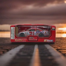 1995 NO. 21 EDITION NASCAR RACING CHAMPIONS STOCK CAR REPLICA DIECAST 1/24 NIB