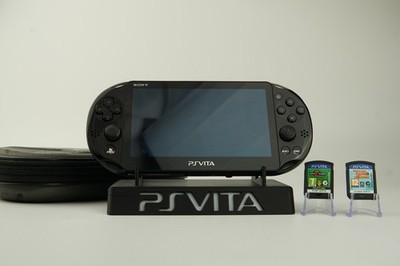 Sony PS Vita PCH-2000 - Gemütliches Retro Gaming für verregnete Tage + 2 Games
