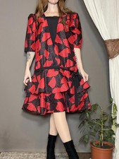 Vintage 1980s party dress Red Black Leaf Print Dress with Ruffle Detail size 14