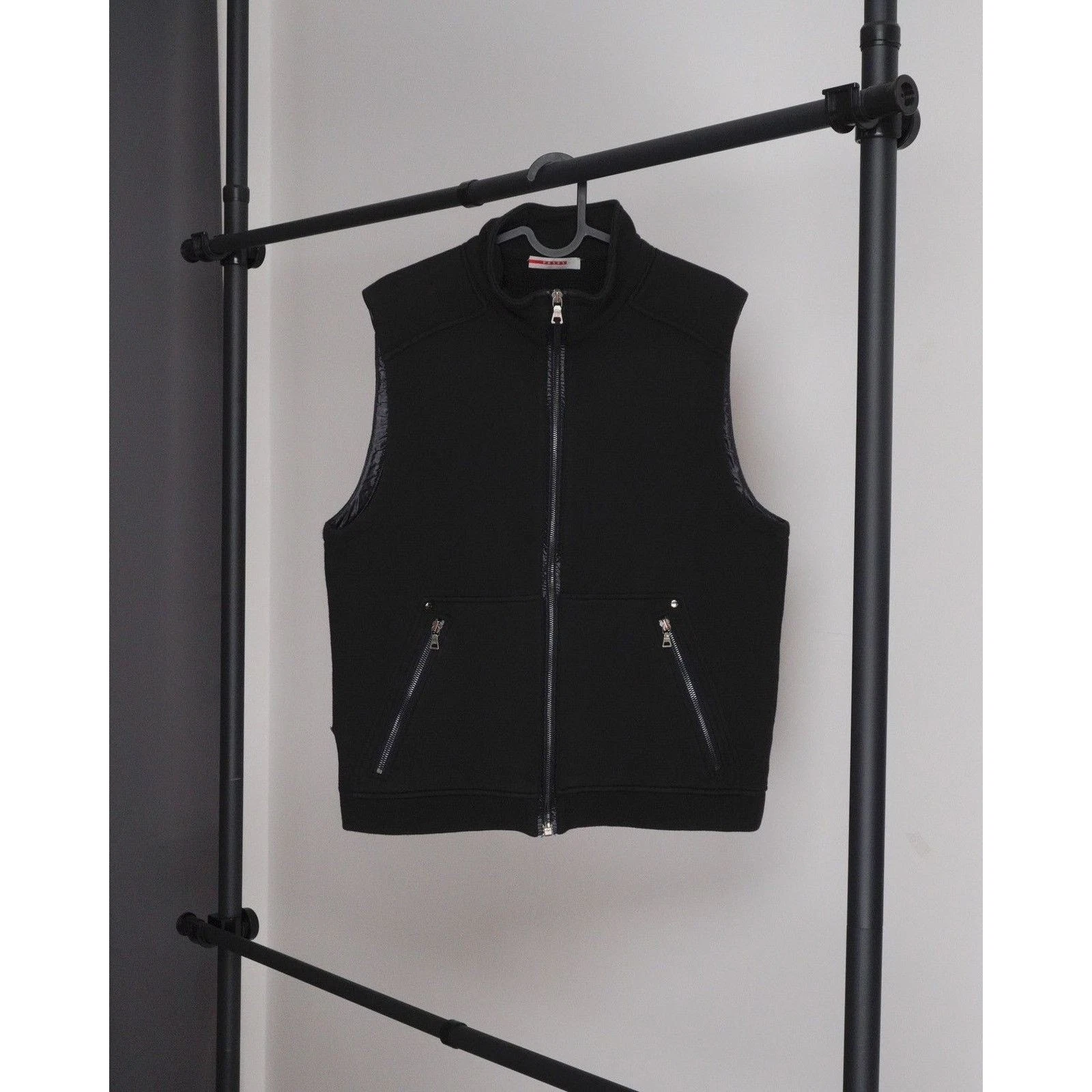Giubbotto giubbotto nero vintage prada linea rossa logo big back