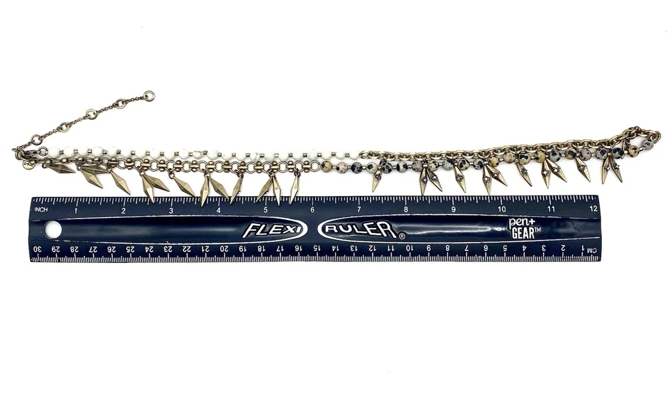 Brazalete envolvente de cadena con flecos Chloe Isabel con cuentas de cristal de punta bronce oro antiguo Foto 4 de 4