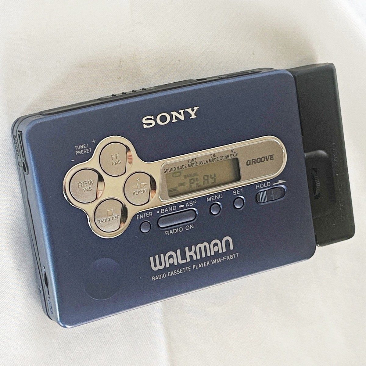 SONY WM-FX877 1999 W/Battery box Radio Walkman Cassette Player