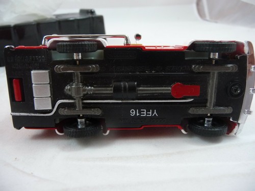 Matchbox 1948 Dodge Route Van Fire Fighter Support Truck YFE16-M NIB - Picture 5 of 11
