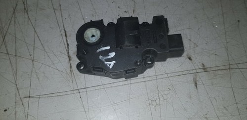 Luftklappenstellmotor Stellmotor Klima Original BMW 3er E90 E91 9298886 EFB331