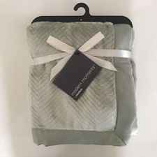 NEW Baby Blanket Cozy Green Soft Plush Baby Gift Magic Moments  Gerber