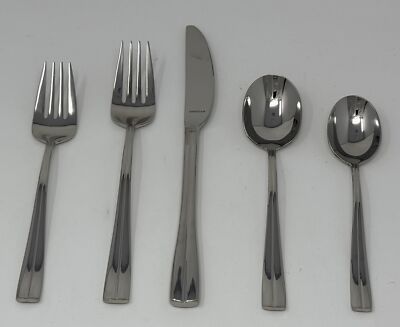 Oneida Rondel 5 Piece Service for 1 Stainless Flatware Set