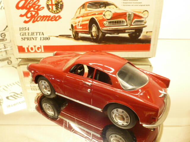 Maquette Miniature TOGI Alfa Romeo Giulietta Sprint 1300 - Avec Boîte - Occasion