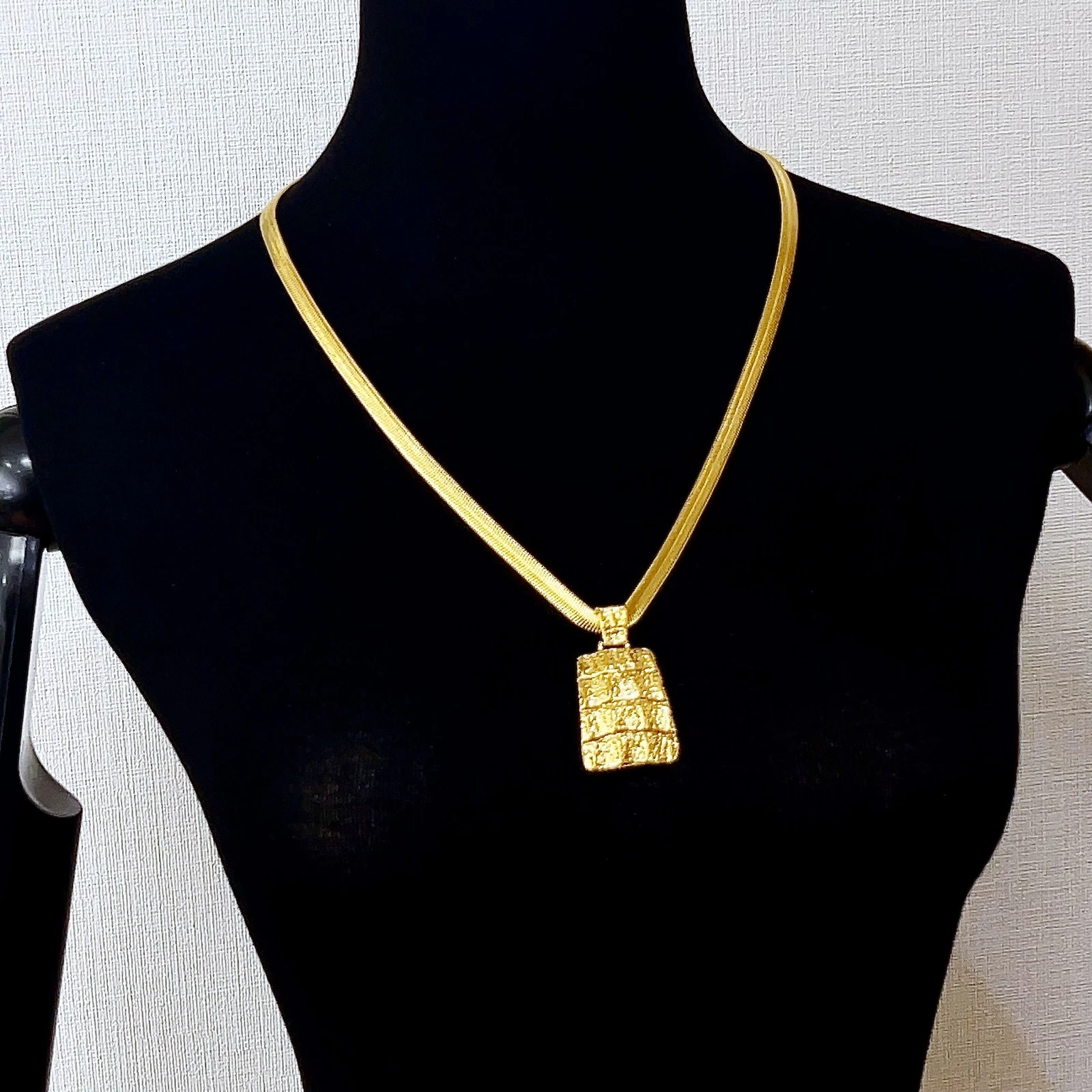 SAINT LAURENT (YSL) Collana catena Yves Saint Laurent YSL Omega GP placcata oro accessori donna