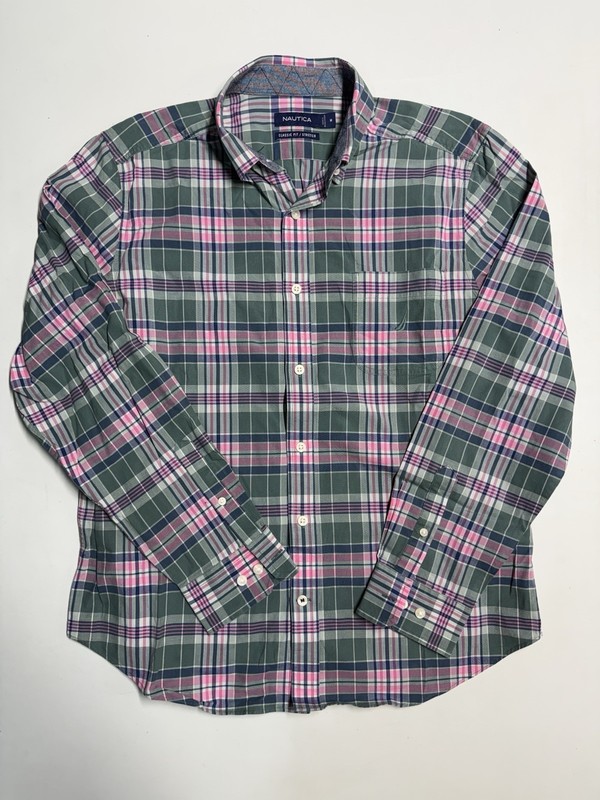 Nautica Men’s Long Sleeve Classic Fit Stretch Poplin Plaid Green Size Medium