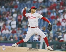 Taijuan Walker Philadelphia Phillies Signed 16x20 Pitching Photo