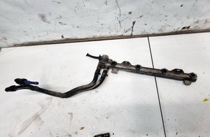 Volkswagen Golf 2000 Fuel injector rail (injectors)(Fuel distribut #2848362-06