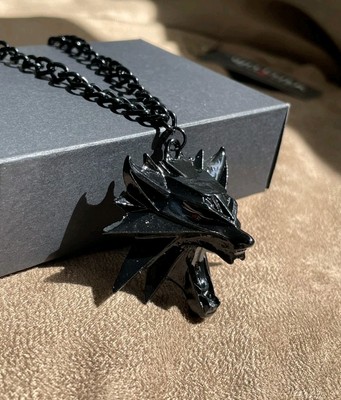 The Witcher Wild Hunt Wolf Medallion Black, Men Women Unisex, 19'' Chain