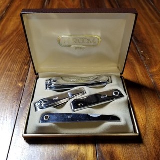 Vintage 4 Piece Heirloom By Trim Manicure Set With Case BKI