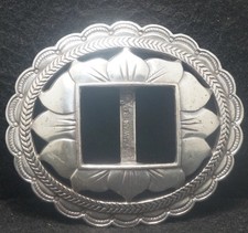 XD17144 REALLY NICE VINTAGE 1993  FLORAL ARTWORK  FASHION CONCHO BELT BUCKLE
