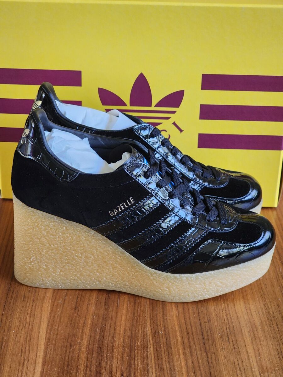 100% Auth Gucci x Adidas Gazelle Wedge Velvet/Leather 100% Auth Gucci x Adidas Gazelle Wedge Velvet/Leather